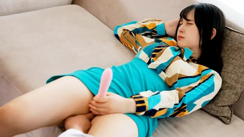 Luxury TV 1716 - A beautiful office lady with a preference for older men appears in adult videos, yearning for professional intimate encounters! Her fair, delicate skin flushes red as she reaches climax! Experiencing unprecedented pleasure, her body trembles as she repeatedly releases... Engaging in passionate intimacy while her beautiful face contorts with pleasure!