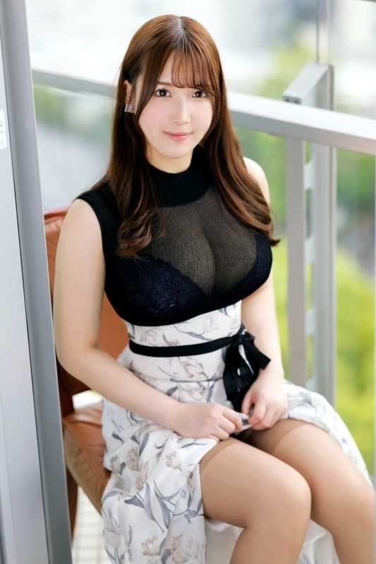 LuxuryTV 1784 - A divine nurse with G-cup breasts who captivates her patients descends upon LuxuryTV. Supreme beauty, supreme style, and even more supreme breasts. The ultimate one-night intimate encounter showcasing an irresistibly alluring nurse.