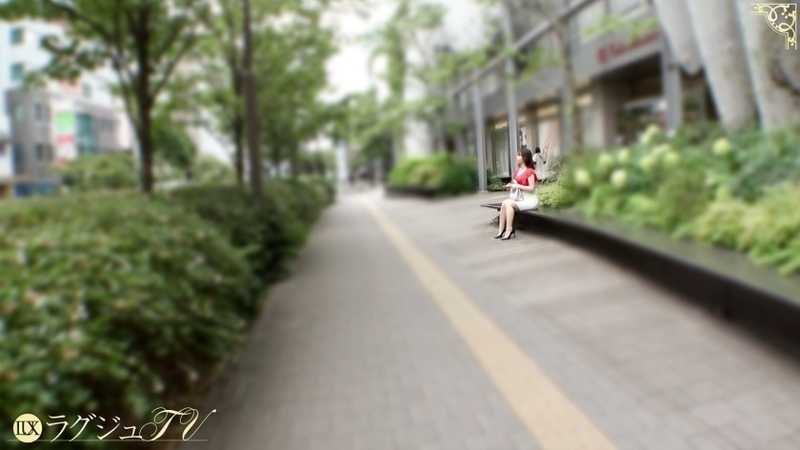 【演技ゼロ】見た目は品行方正、中身はドスケベ妻。既婚のアラサー美女が他人棒でアヘりまくる、旦那には絶対秘密のイキ顔。【不倫セックス】 ラグジュTV 1858