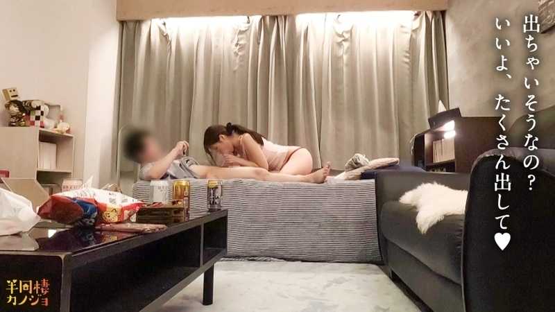 Relaxing at home with my G-cup girlfriend in the morning, enjoying intimate moments together. She shows expressions only for me - her smile, her pleasure. Want to experience the happiest time of life, living together with a busty lover? From evening pleasure to morning passion. A secret couple's private life.