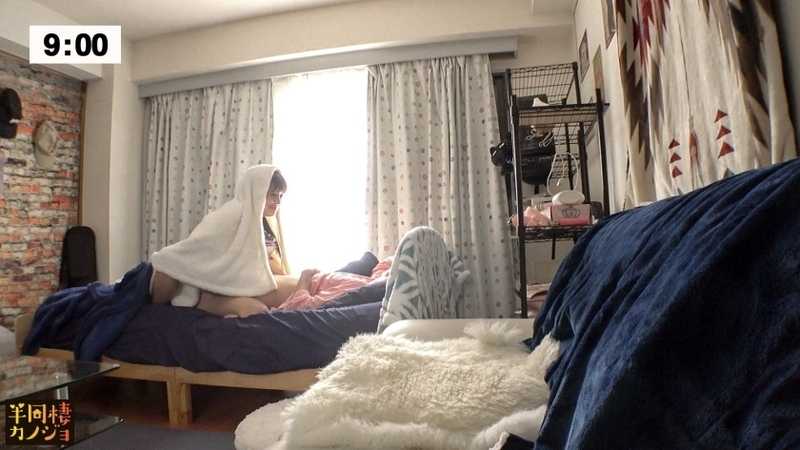 【寝ても覚めても爆乳Jcup】家でリラックスしてるJ乳彼女と、部屋着すっぴん姿で貪り合う。僕にしか絶対見せない笑顔、メス顔、イキ顔…。爆乳彼女と過ごす、人生で一番幸せな時間を疑似体験してみませんか？濃厚なフェラからのパイズリで抜いてもらう夜と、Jカップおっぱいにち●ち●ん挟まれて起こされる朝。秘密のカップルハメ撮り投稿【半同棲カノジョ】