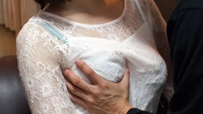 Picking Up Wealthy Married Women on the Street for Home AV Shooting! ⇒ Creampie Sex! celeb.72 Breaking Monotony Behind Husband's Back!? Elegant Face but Doing Naughty Things!? A Celebrity Wife Lost in Pleasure with Handsome Stranger's Tool! in Setagaya[Origin]