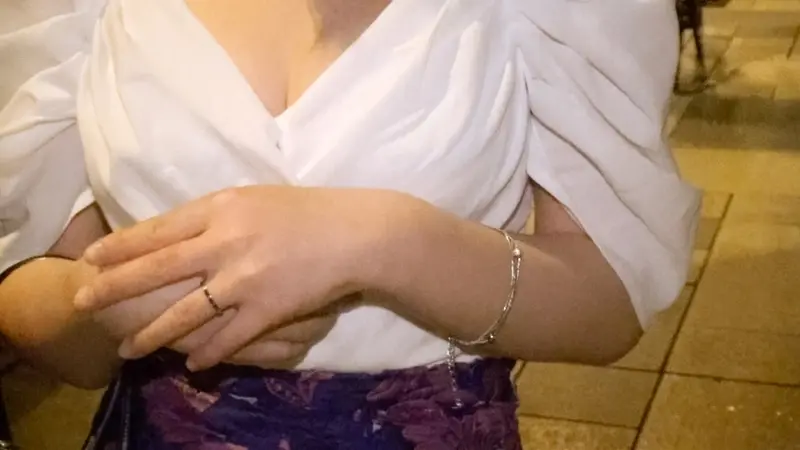 Picking Up Wealthy Married Women on the Street for Home AV Shooting! ⇒ Creampie Sex! Celeb.76 - A Shaved Wife in Meguro Who Claimed Perfect Marriage But Easily Gave In to Different Passionate Caresses Than Her Husband's[Origin]