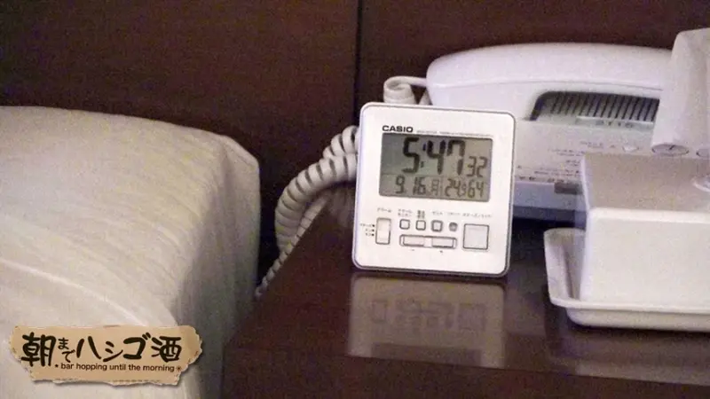 Undoubtedly a perfect beauty! Over 400,000 followers on social media platforms! Stunning snow-white complexion with voluptuous curves! Highly sensitive physique that keeps reaching peaks! A must-save masterpiece that captivates from every angle! Eroticism level: Dangerous! - Bar Hopping Until Dawn 54 around Kinshicho Station[Origin]