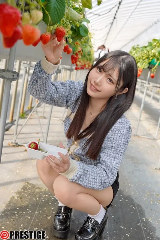 Beautiful Young Lady, Private Hot Spring, and Intimate Encounters. 23 Rin Suzunoie