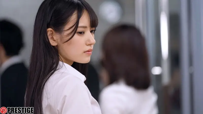 Reverse NTR - The Ultimate Office Affair: Being Repeatedly Seduced by a Junior Colleague Who Drives Men Crazy. Starring Umi Yatsugake