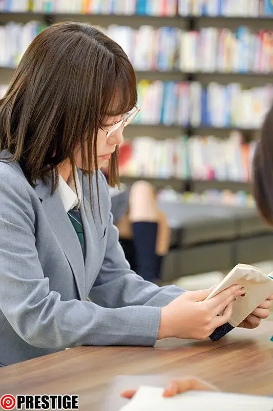 Bookish College Girl Drowns in Passionate Love-Making - Silent High-Humidity Sex with Mai Nanashima [30-min Bonus Footage Exclusive to MGS][Origin]