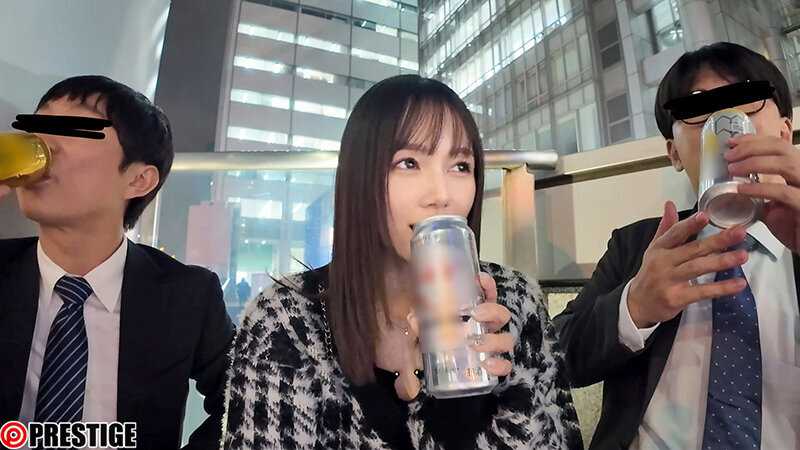 Remu Suzumori picks up amateur male!