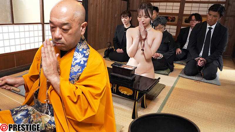 Alice Shaku - Everyday Life in the Nude vol.04