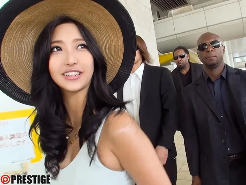 Prestige Summer Festival 2016 - Exclusive MGS Bonus Footage +10min - Wild Vacation of the Most Erotic Woman - Miri Mizuki