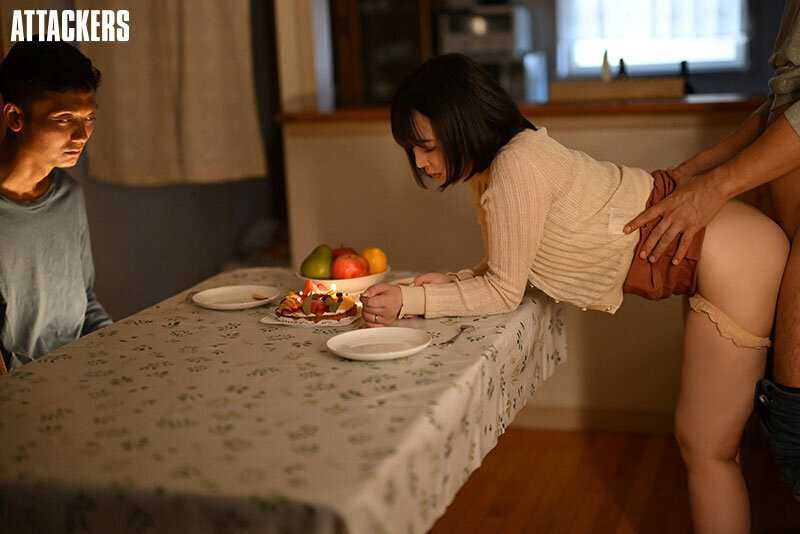 Would you like to become a photo model? My ex-wife who was a model got seduced by a male photographer. - Tsubaki Sannomiya