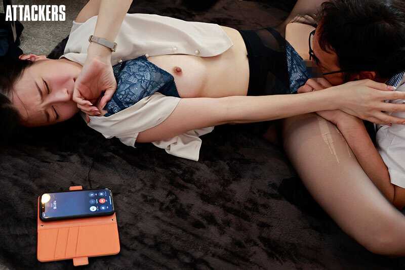 A Married Secretary's Business Trip: Intimate Hotel Room with Miu Shiramine[Origin]