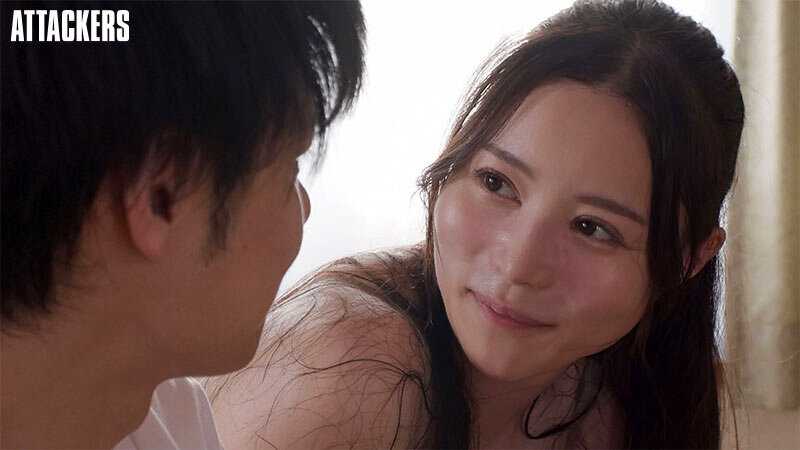 今年も帰ってきた義姉（兄嫁）さんと一年に一度の肉体関係に溺れる一週間。 白峰ミウ