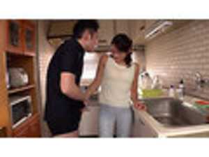 家庭教師にきた母の友人と… 真矢あかり