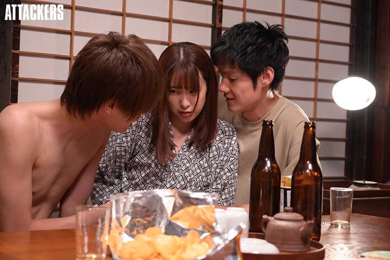 妻が女友達と行った旅行で知らない男にナンパされていた。