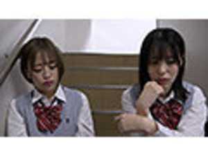 制服百合少女 ～ゆいはもえを救いたい！家出少女ヴァージンレズ～ 天馬ゆい 葉月もえ