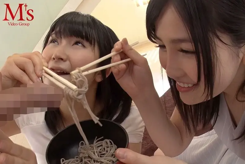 Lesbian Buffet with Cum Swallowing and Chewing featuring Yuri Asada and Risa Onodera[Origin]