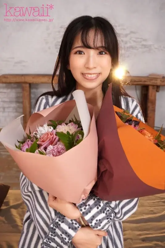 Amane Yui's Final Performance - Breaking All Limits with Life's Ultimate Peak Experience: 13 Consecutive Releases featuring Abstinence, Group Activities, and Internal Completion with Pregnancy Risk[Origin]