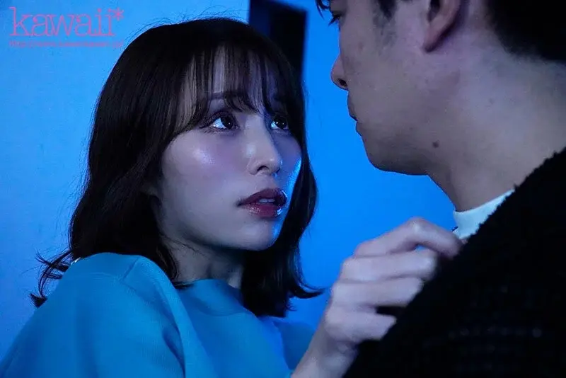 A Ten-Minute Blackout Leads to an Impulsive Kiss with Brother-in-Law... One Night of Wild Passion to Blow Away Sexual Frustration - Mizuki Ito[Origin]