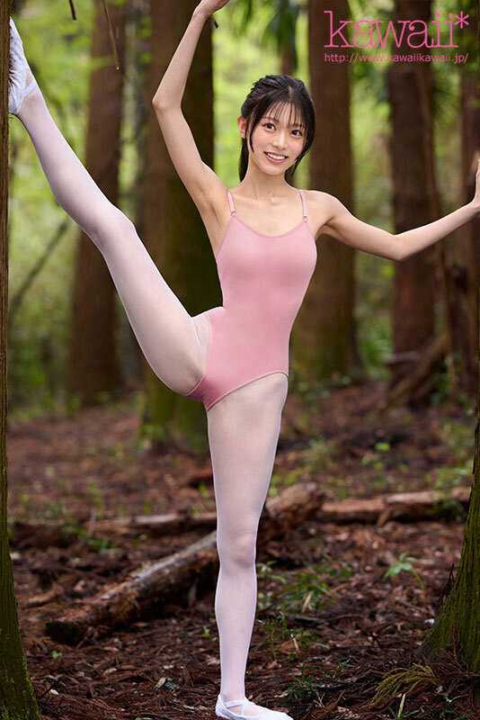 脱いだら美しいウエスト52cm美乳くびれボディ。バレエの天才少女 清野咲 AVデビュー