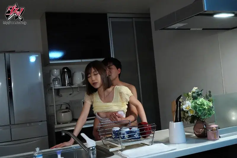 After a month of showering my mother with love aura every day, we lost all rational control and repeatedly engaged in procreative intercourse. - Sumire Kurokawa[Origin]