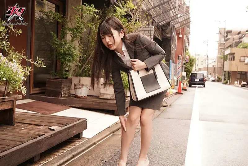 The massage therapist's skilled hands ventured too far during the session, leading to an intense encounter with Shiori Kuraki that crossed professional boundaries.[Origin]