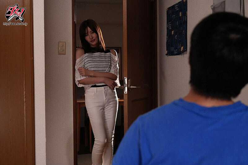 I am a bit uncomfortable with my aunt who was doing pro wrestling play with me and repeatedly performed face sitting pile drivers on me. Fujimori Riho[Origin]