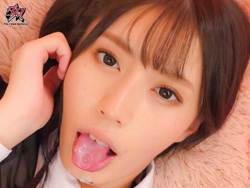 Oops cosplay. Wait, is that a penis growing there? 4545 cosplayer Yuzuki Renka