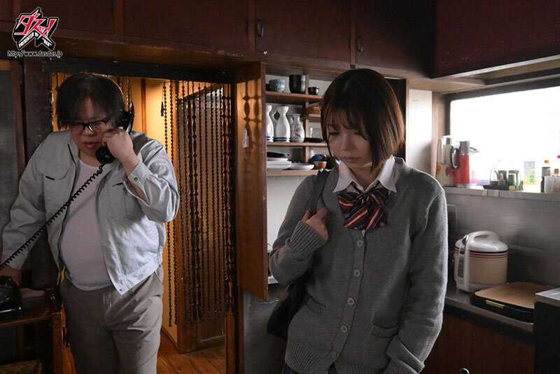 お母さんの借金で…毎日15時になると110kg巨漢男がやってきて圧迫マンモスピストンで私を種付け拷姦し続けます。 市井結夏