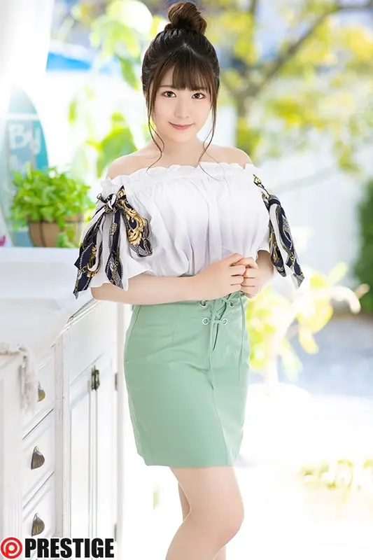 Diving instructor Nanami Ozora (21) AV Debut - 6 massive loads on her healthy, voluptuous body. First-time shy climaxes and intense intimate encounters[Origin]