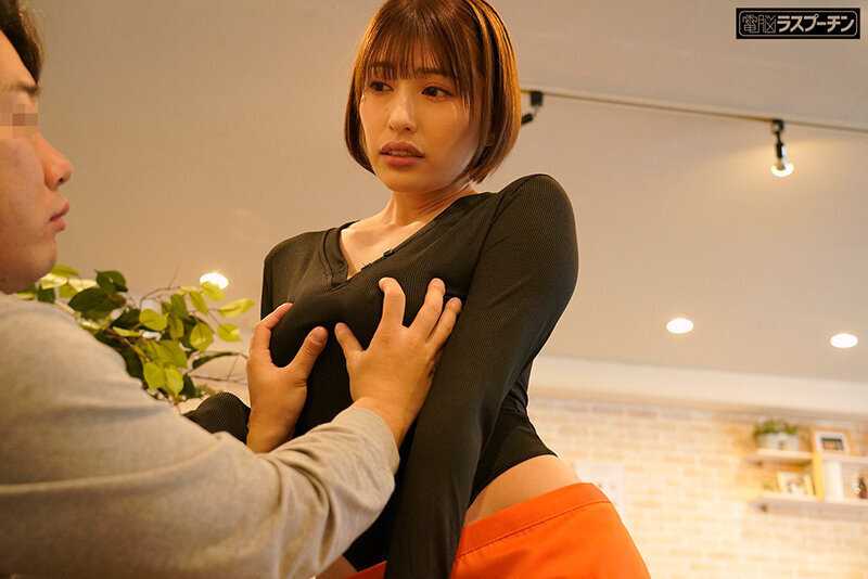 潜入！SNSで大バズり中の『日本一接客態度のエロいカフェ』は実在するのか！？