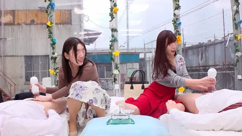 Magic Mirror MM Series - Beautiful Married Women Edition: Best Mom Friends Competition! Virgin Reverse Pick-up Ejaculation Battle!! 2 - Married women shyly give handjobs, onahole play, and oral service to younger virgins they just met! First-time raw experience![Origin]