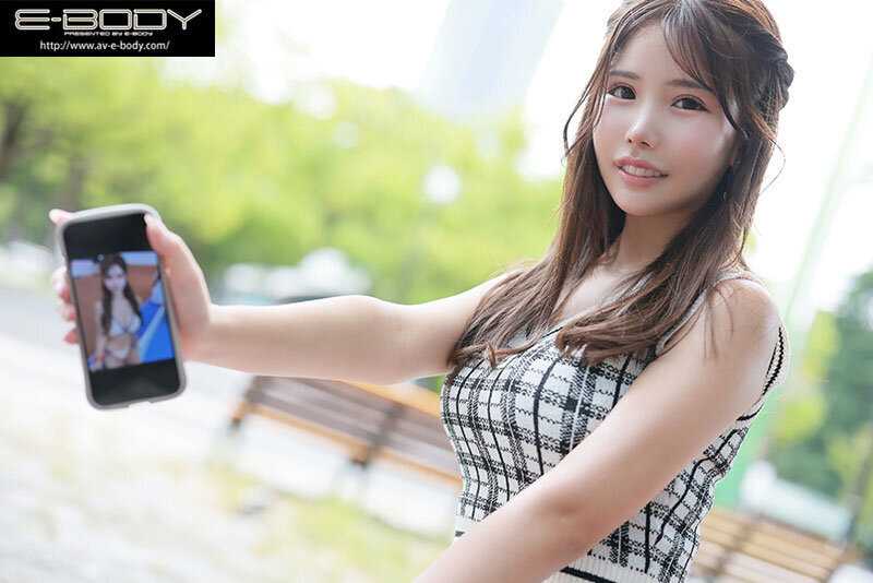 Slim busty glamorous Instagram influencer lady from the beauty industry receives PR projects, but shows completely unglamorous genuine orgasms in her AV debut - Suzukaze Ui[Origin]