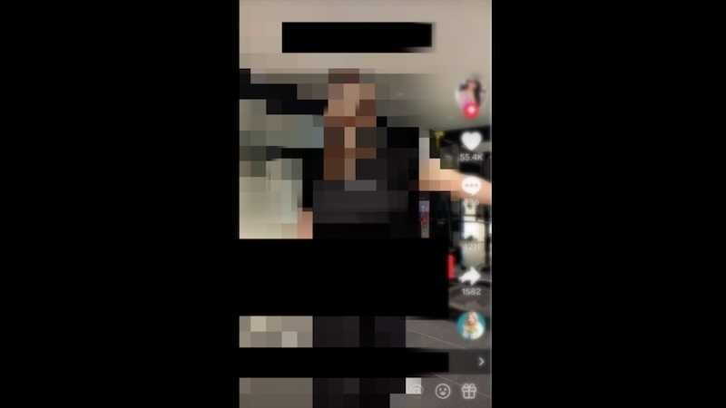 続編リリース特価！！【初撮り】【顔出し】ちょっと有名。爆乳T@kToker。25万人のフォロワーさんに届け！！