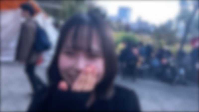 【無】【初撮り】【顔出し】充*したデカクリまんこが魅せるガチ潮吹き。143センチのミニマム18歳。 カラダは正直