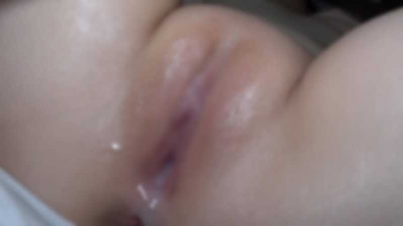 独占販売【無】後輩のお気に入りもあゆちゃん(20)を2発連続中出しでNTRました。残念、後輩よ。僕が勝者です！