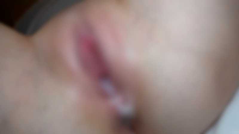 【無】記念すべき人生の初イキを撮っちゃいました！あのS級色白美肌の素人美女に再会！積極的な彼女に押し倒されていきなり中出しSEX！おもちゃにハマった彼女に最後は本物おチ〇ポでもう一度中出し※特典高画質