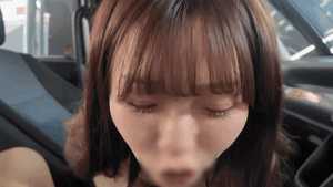 【無修正】【車内爆射】roリカワみほちゃんを睡目民中襲撃♥柔らかいBODYがカーセックス突入。通行人の視線中、無理矢理にアソコを捩じ込まれる！