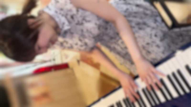 ※３日間限定顔出し【初・無修正】Wikiに載ってる神乳ピアニスト。破壊*抜群のロケットおっぱいを堪らんばかりに揺らし男を魅了。感度絶頂で喘ぎまくる彼女の膣内と顔に大量発射♡