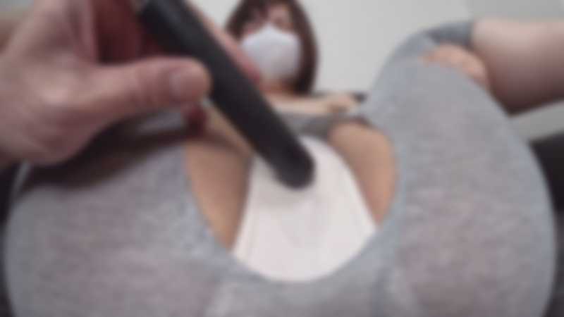 5/6迄半額【無・完全素人】元スポーツウーマンは性欲の強い結婚2年目の可愛い３１歳の奥様！恥ずかしいのが大好きなパンティも濡れ汁いっぱいチ〇カスも舐めて巨根で本気イキ！