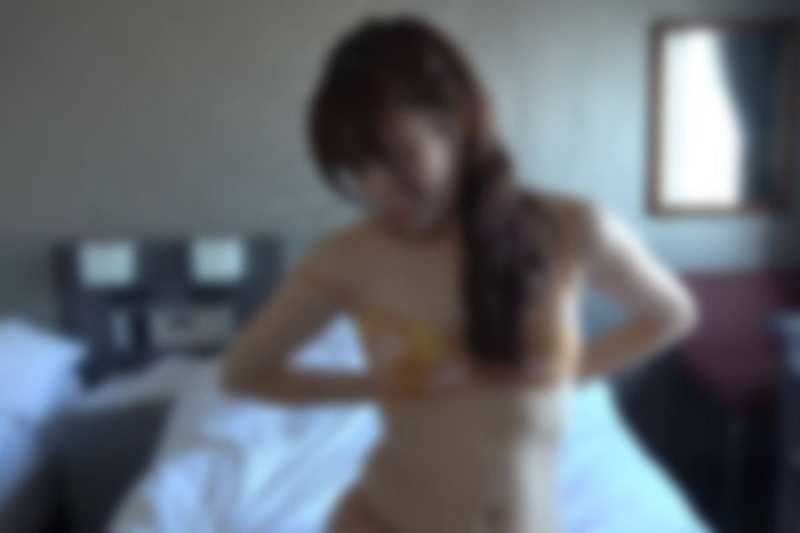 【無修正】【顔出し】有名なビジネスホテルのロビーで働く人妻の悩みとハメ撮りできた訳