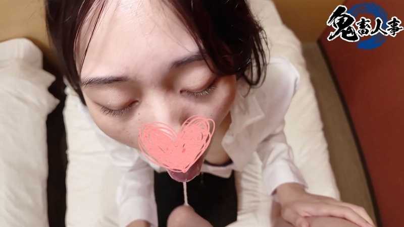 『恥ずかしい…』地味にみえて唾液たっぷりフェラが得意な上品**。恥じらいながらも体をのけぞらせ、チンポで感じでしまう。イケない新人研修してあげました。