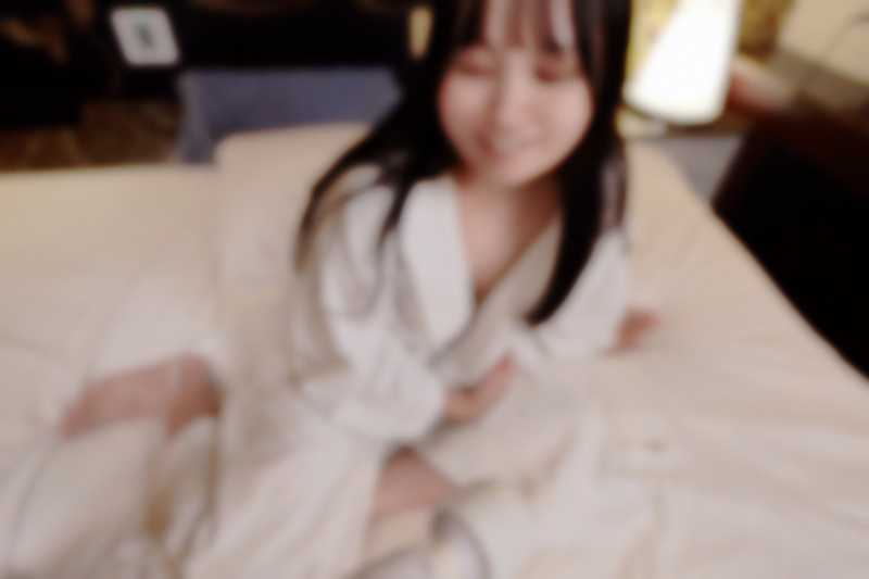 3日間！70OFF！【童顔】【3射精】童顔Eカップ女大生はフェラの達人でした。七色のフェラテクに興奮おさまらぬ3射精。