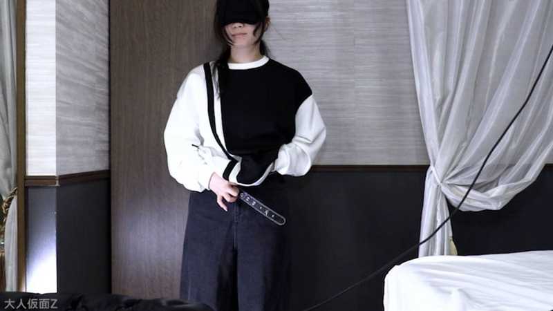 さくら(18)2日連続撮影の2日目。愛液を垂らしながらノコノコ中出しされにくる。前日の中出しの感想を聴いて羞恥責めしたり、アナル舐めさせたりしました。