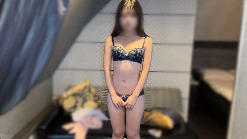 彼氏のゆうとパイセンのオチンポだけじゃ物足りなくなったので…付き合ってたった半年で他人棒を求める※１８歳の中出し性行為の映像。