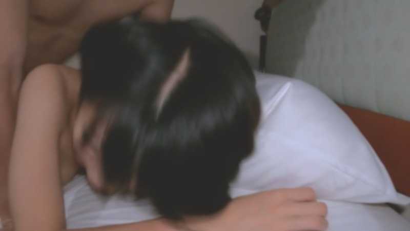 緊急先着陸上競技部18歳まさかの県5位入賞選手初体験超敏感鬼イキ合宿先にて大量膣内中出しで妊娠させた衝撃のスマホ原版【先着高画質特典付き】