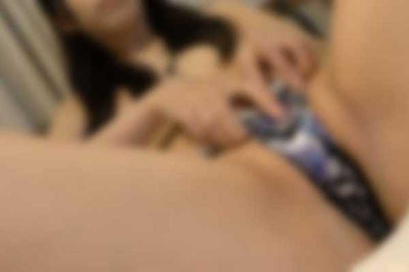 【清楚/ハメ撮り】大人の雰囲気溢れる22才慶◯生に3Pで生ハメSEXして中出ししちゃった