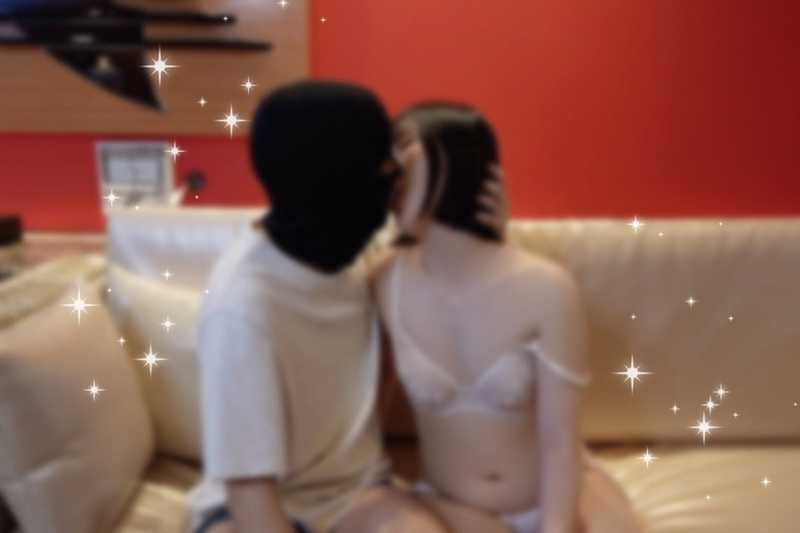 【低身長で地味なセフレとのハメ撮り】 ガク生の時に酔わせた勢いからセフレになったチョロい芋女。久々の再会を祝して中出し＆録画