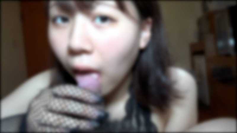 ♀200 田舎っこのちかちゃん(陰毛あり)とのぷちハメ撮り中出し。ちかちゃんの東京での夢は叶ったかな。。。 特典で無修正