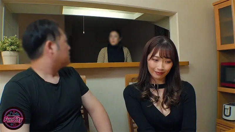 Evil Beauty Massage - I fell for the seductive masseuse who teased me through a thin 1cm cloth... Misono Waka